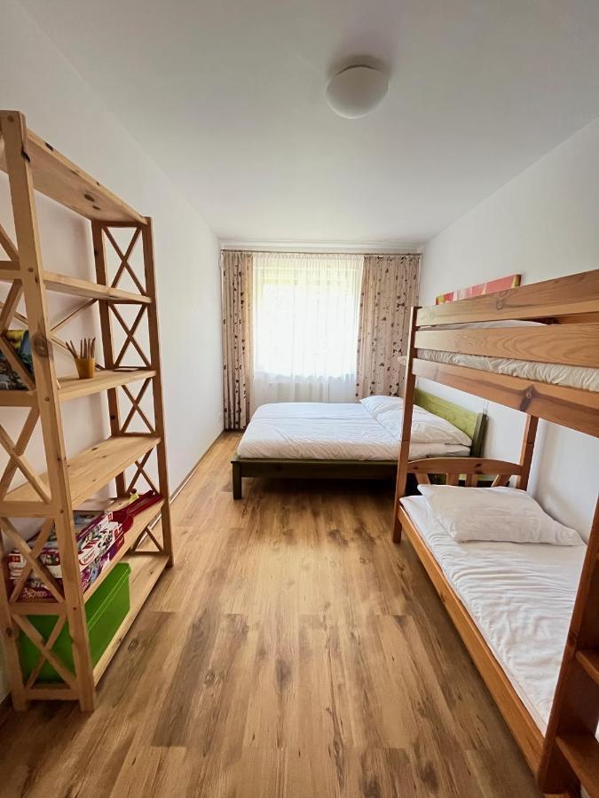 Apartament Z Garazem I Ogrodem Kołobrzeg Esterno foto